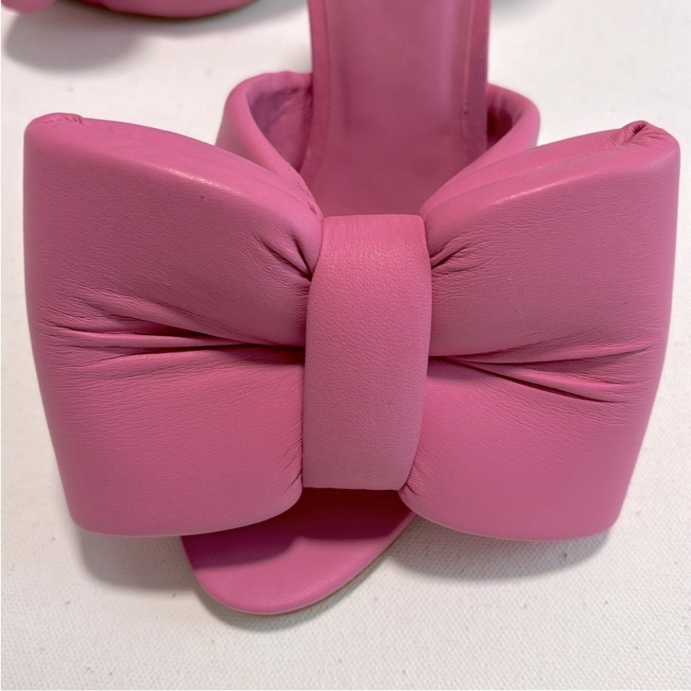 STEVE MADDEN Pink Leather Indulge
Oversized Bow Sandals Size 6.5 - Picture 5 of 7